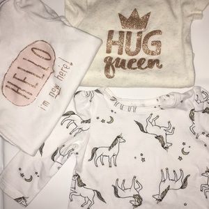 2 onesies short sleeve